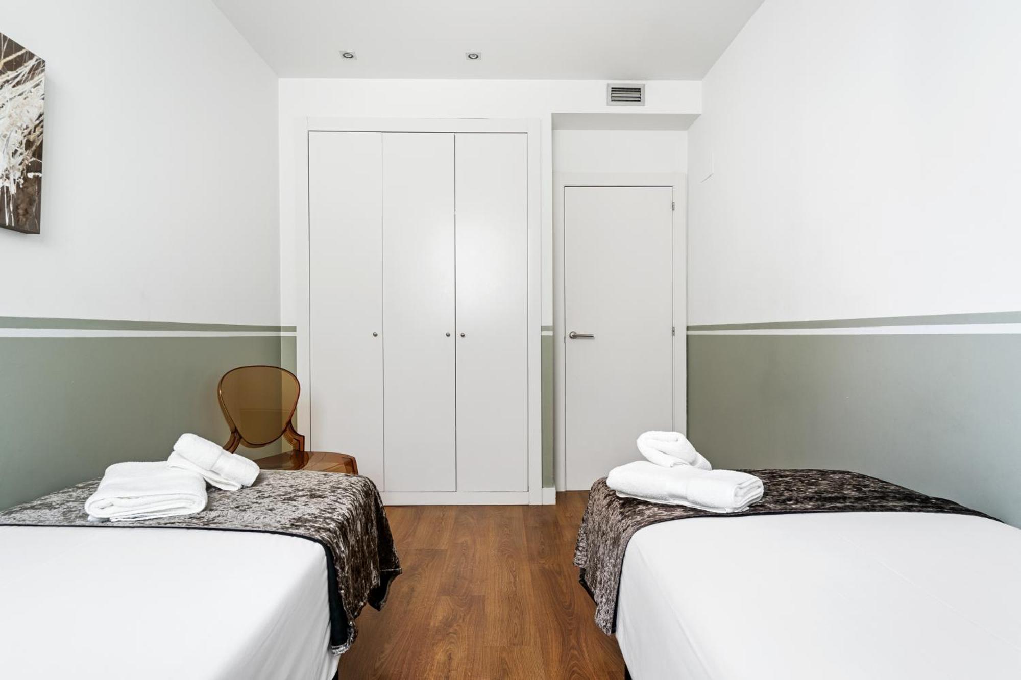 Sensation Sagrada Familia Apartment Barcelona Exterior photo