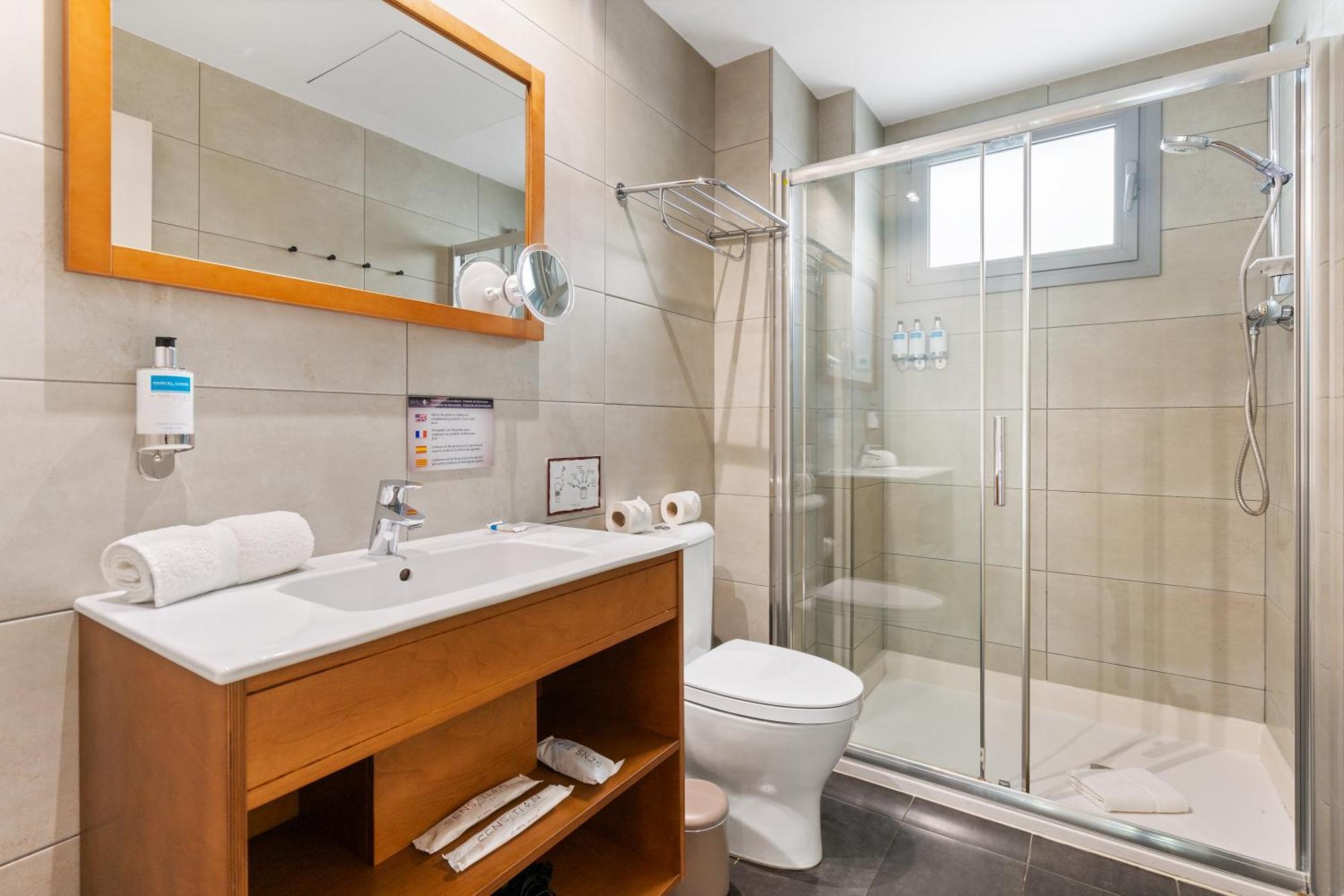 Sensation Sagrada Familia Apartment Barcelona Exterior photo