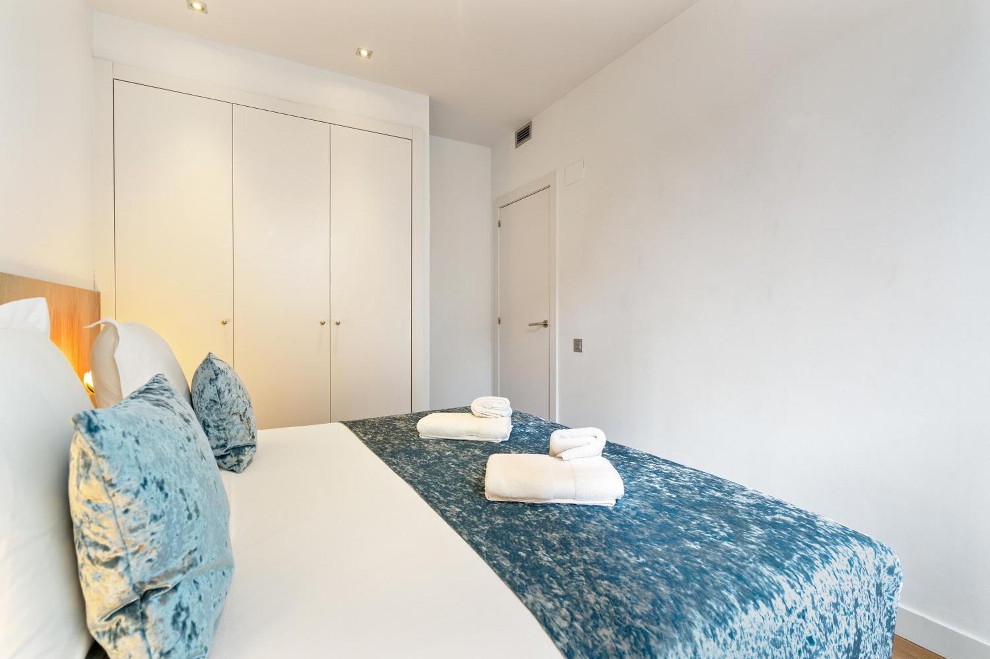 Sensation Sagrada Familia Apartment Barcelona Exterior photo